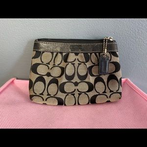 Coach Wallet With Black Interior